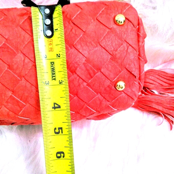 (New)! Coral Weave Bag! - Picture 2 of 8
